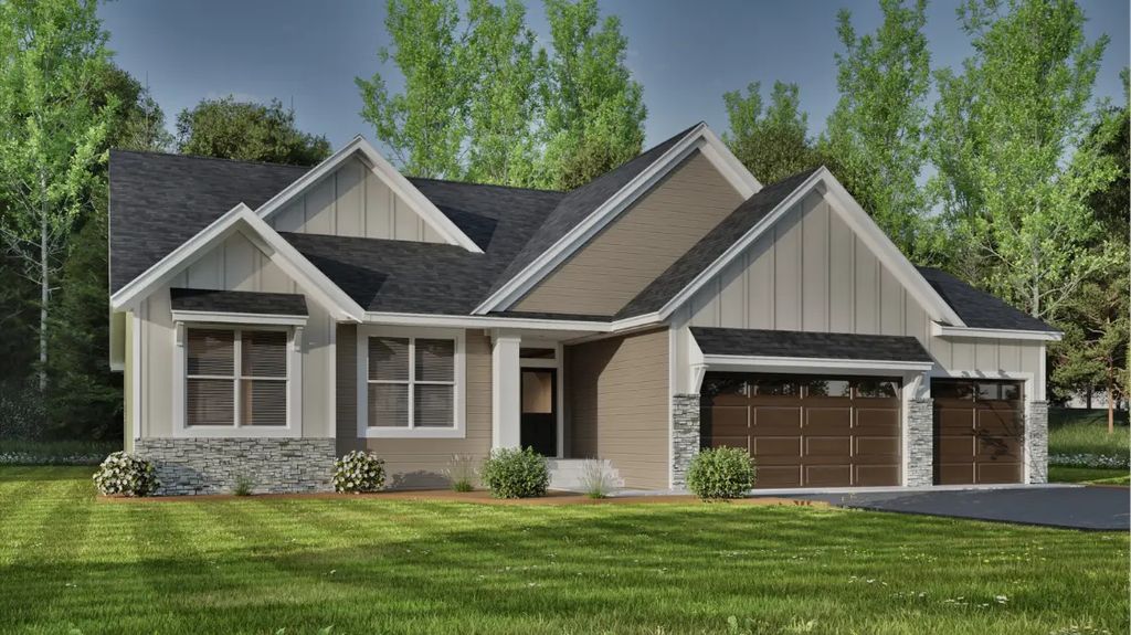 5033 Colonial Court, Alexandria