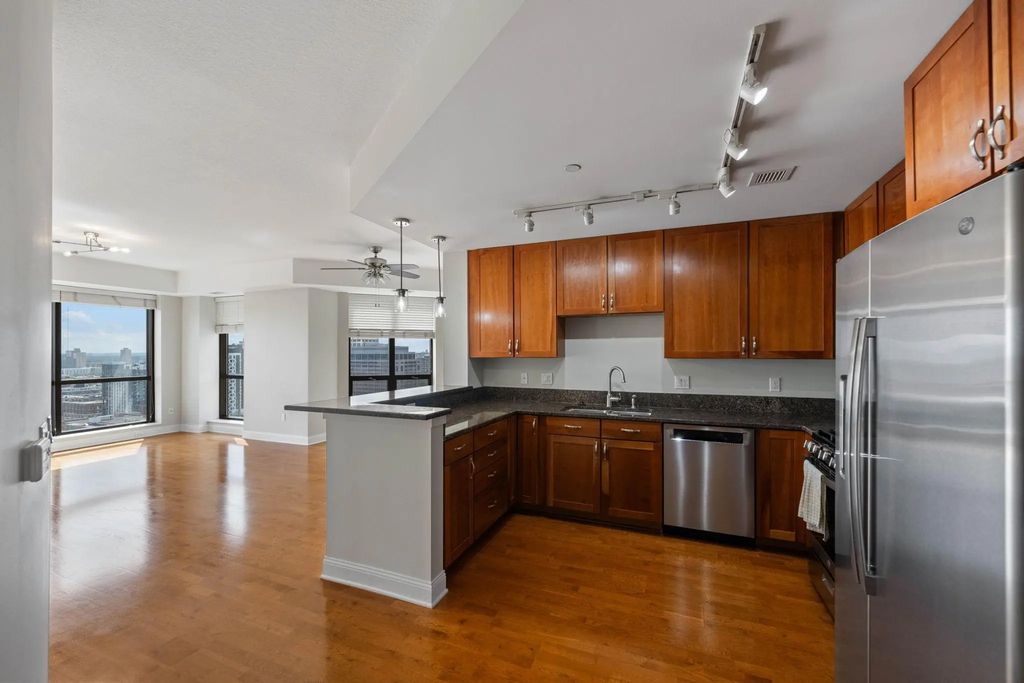 100 3rd Avenue S 2108, Minneapolis