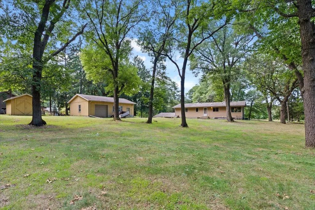 4550 N Benton Drive, Sauk Rapids