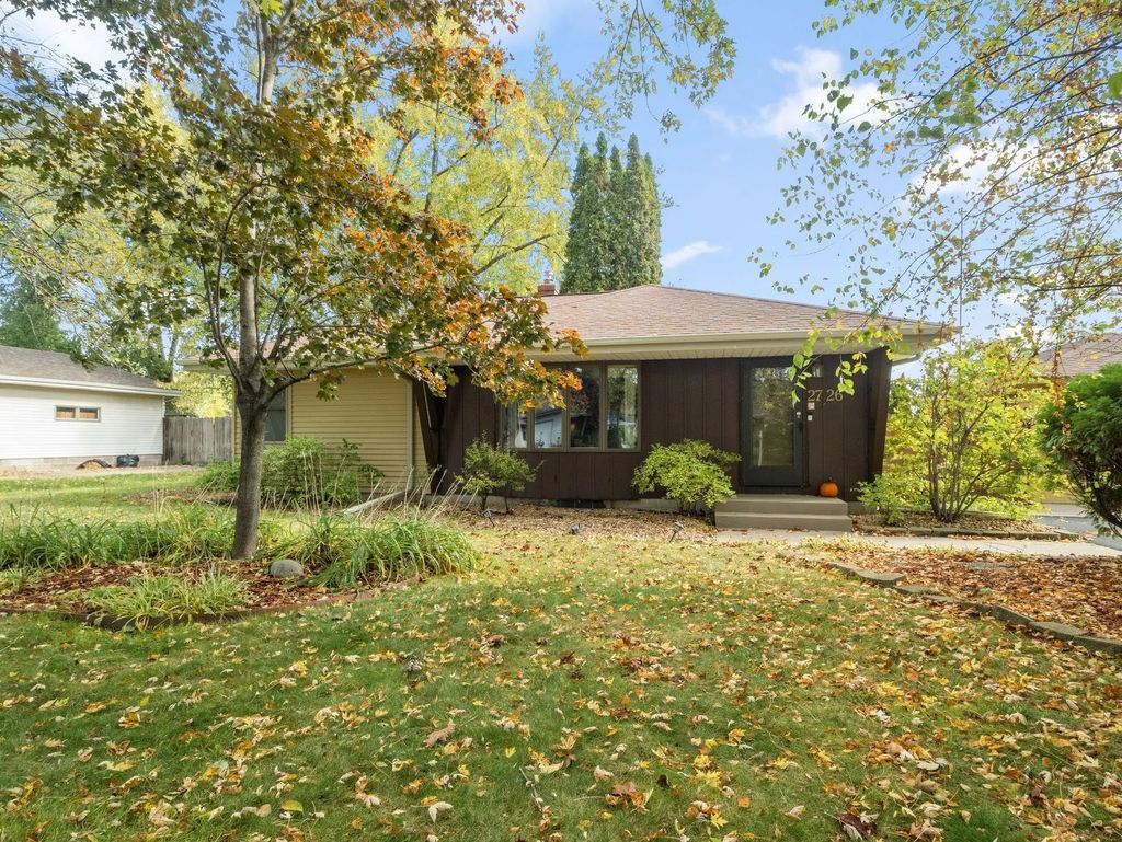 2726 Dellwood Street, Roseville