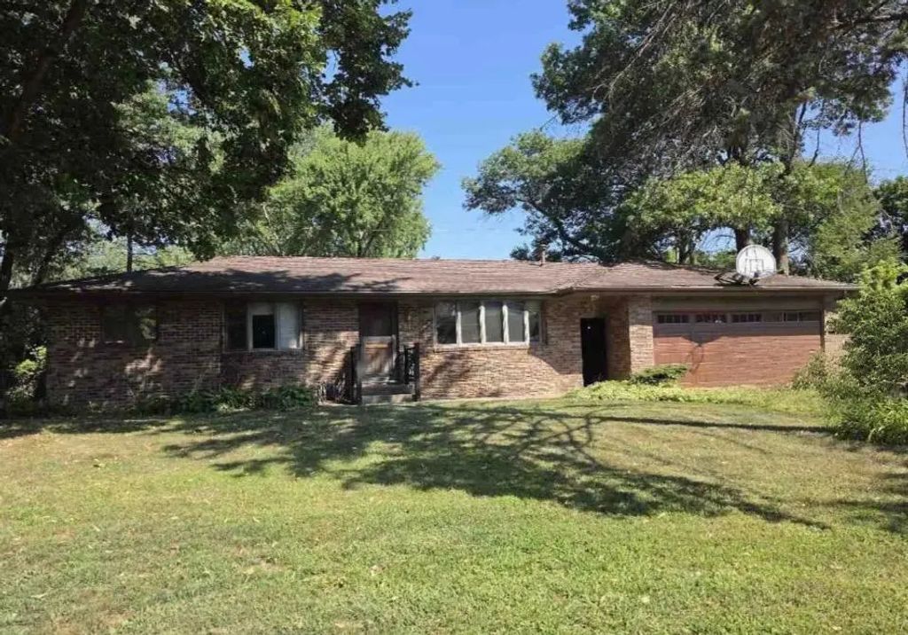 511 Ely Street Ne, Fridley