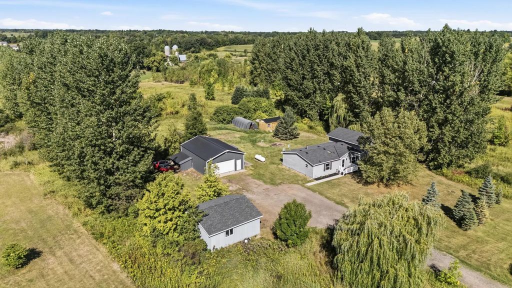 57098 Forest Boulevard, Pine City