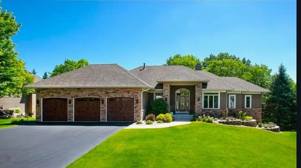 7021 Howard Lane, Eden Prairie