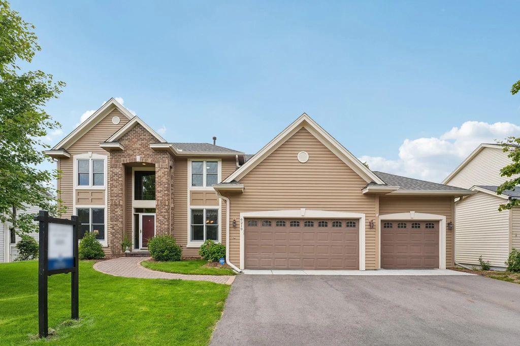 6219 Orchid Lane N, Maple Grove