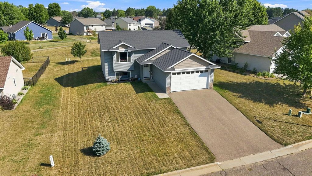 1381 Pheasant Run, New Richmond