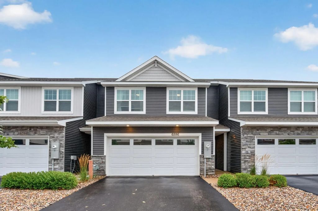 6596 Genevieve Trail S, Cottage Grove