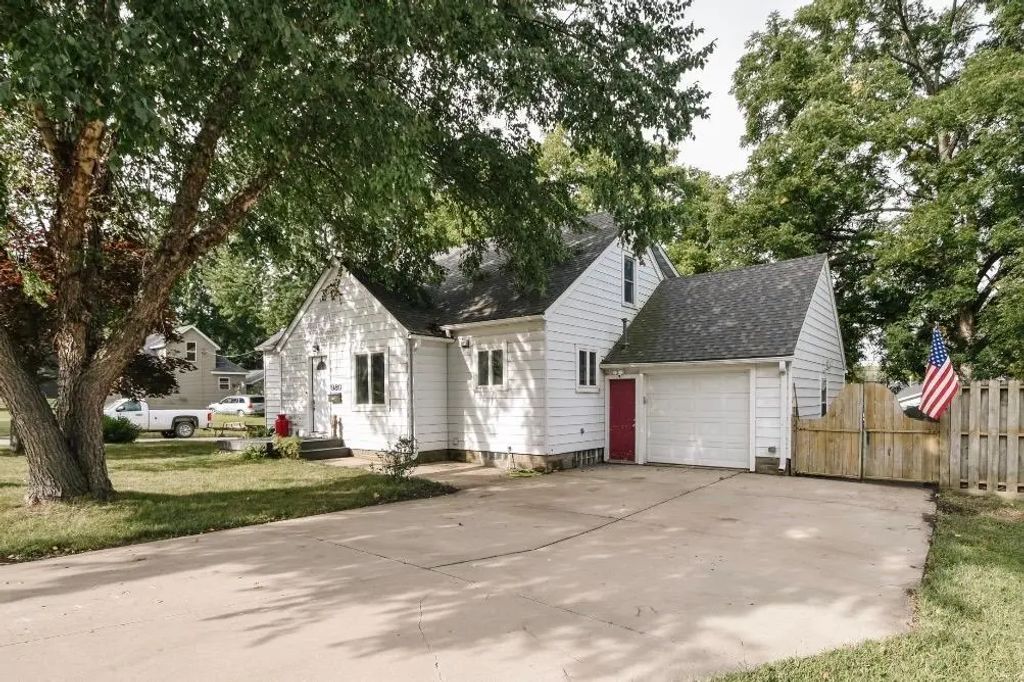 980 S Main Street, Zumbrota
