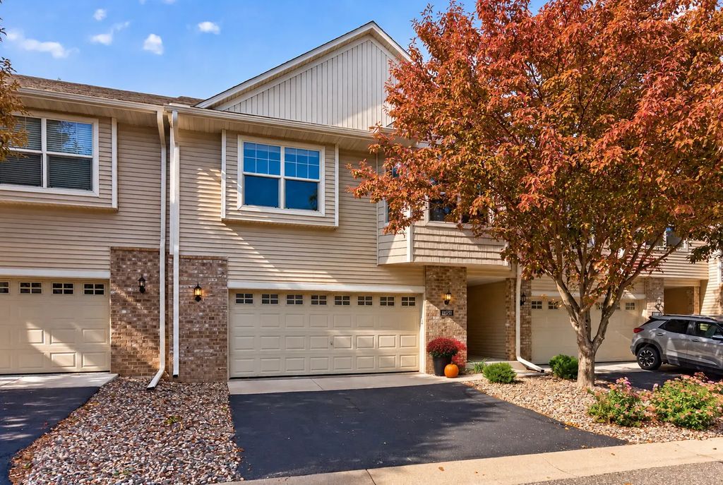 11631 Prospect Curve, Woodbury