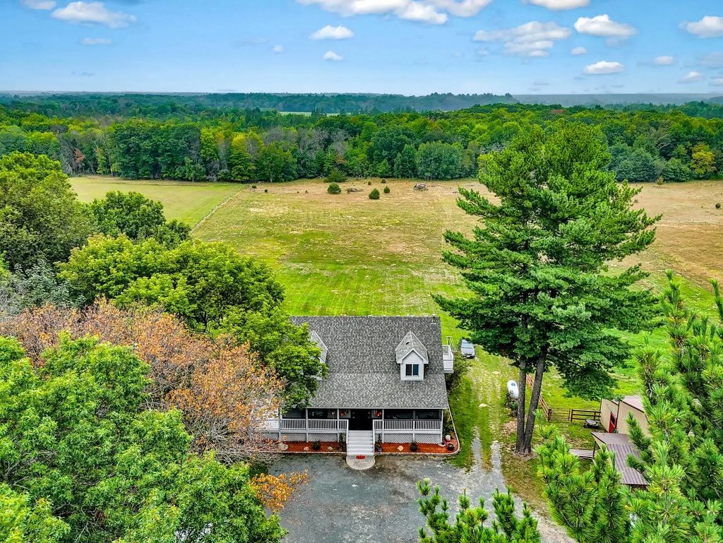 31650 Ivywood Trail, Chisago City