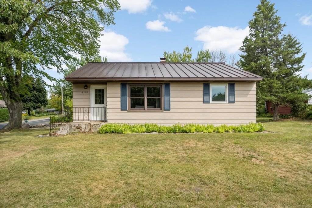 4320 Pleasant Street Se, Prior Lake