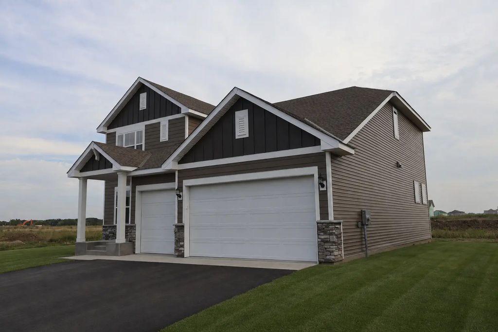 14911 116th Avenue N, Dayton