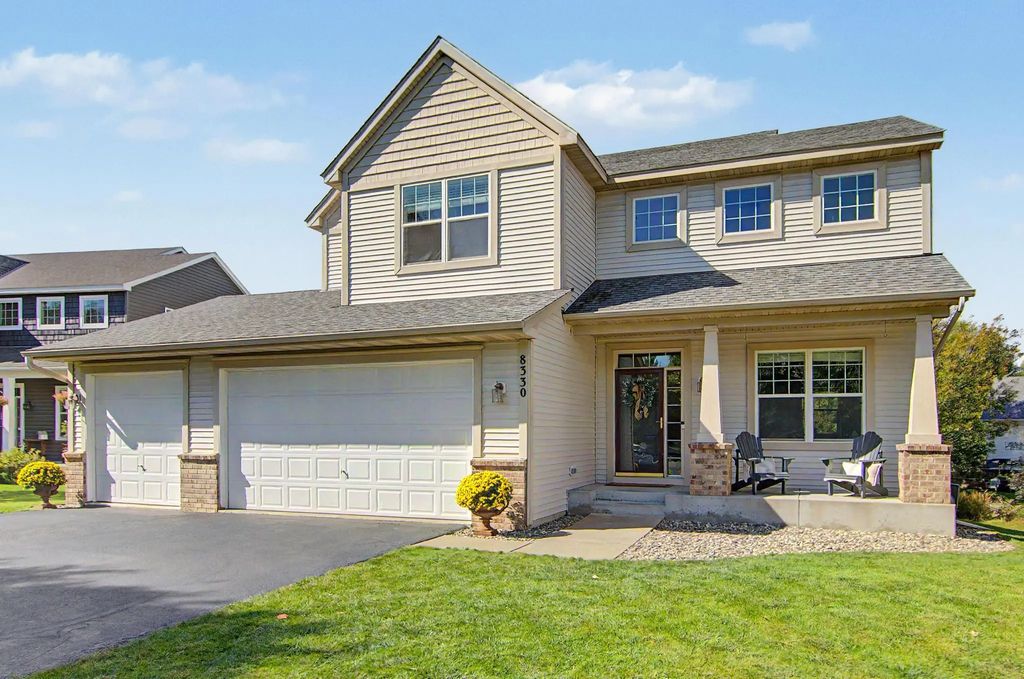 8330 Chestnut Court, Victoria