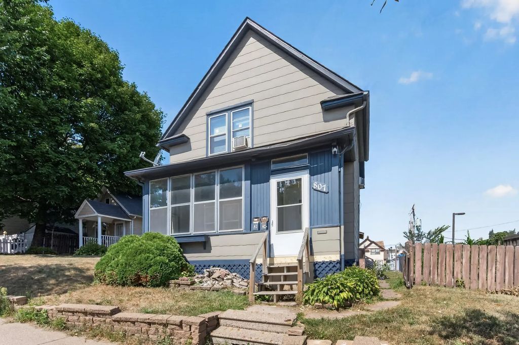 807 Case Avenue, Saint Paul
