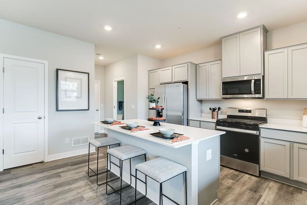 17120 Dysart Place, Lakeville