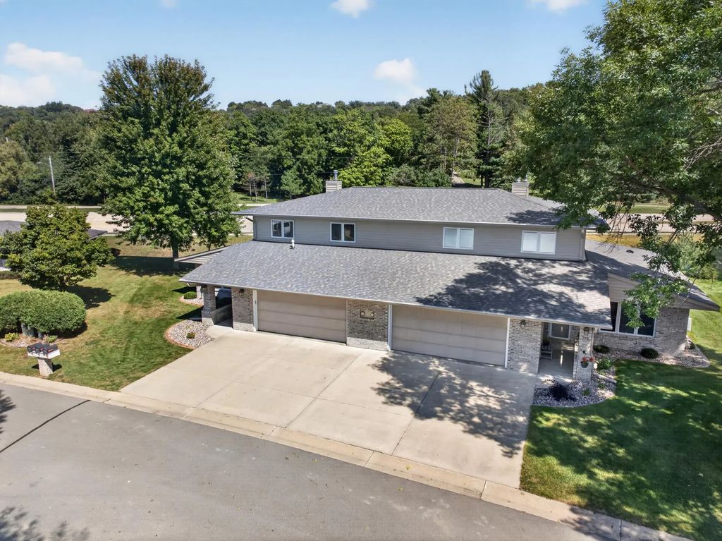 305 Salem Point Drive Sw, Rochester