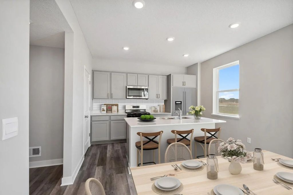 919 Greenlawn Avenue W, Delano