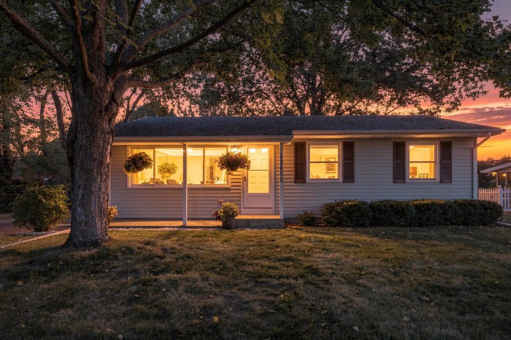2688 Cedar Avenue, White Bear Lake