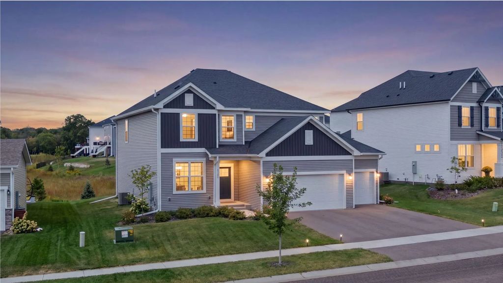 6240 Goodview Avenue S, Cottage Grove