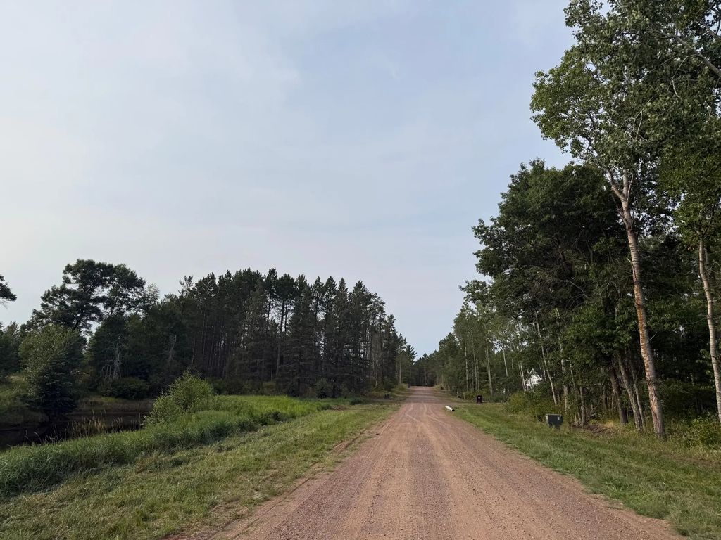 7964 Natalie's Way, Willow River