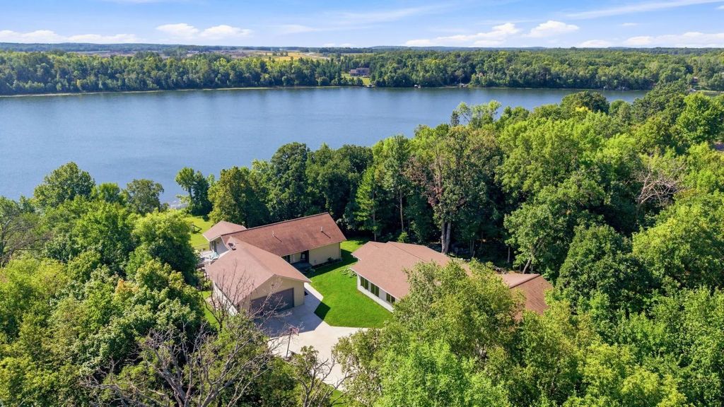 28633 N Buffalo Lake Road, Callaway