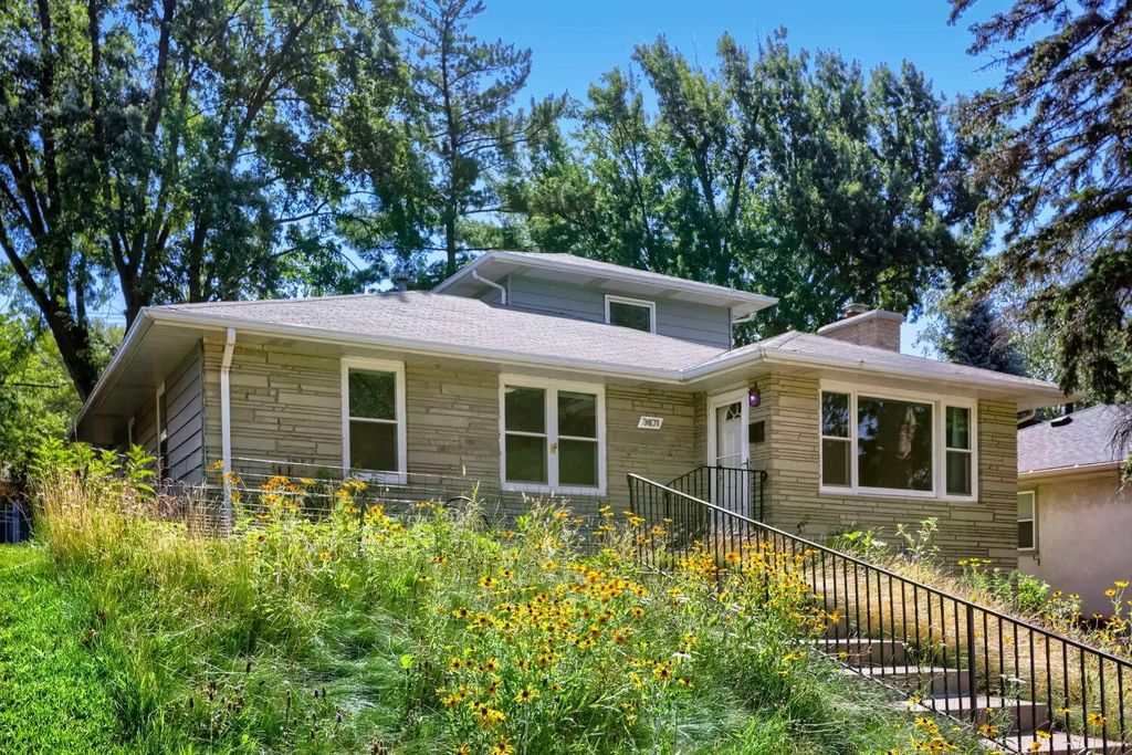 3407 Cleveland Street Ne, Minneapolis