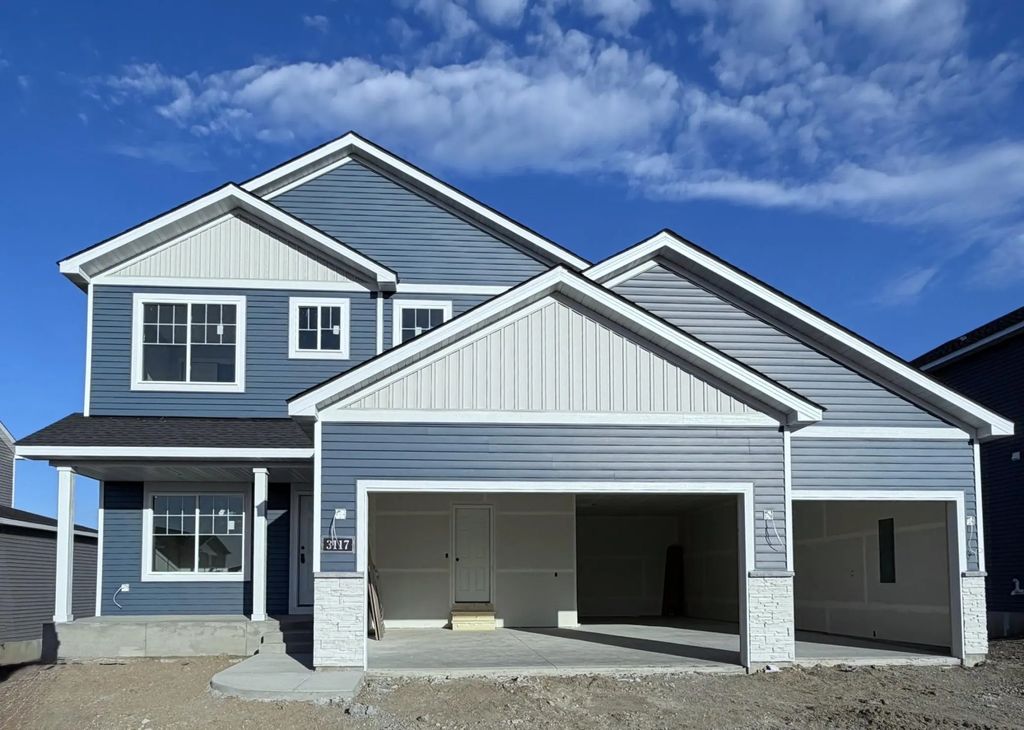 3117 Jandura Avenue Ne, St Michael
