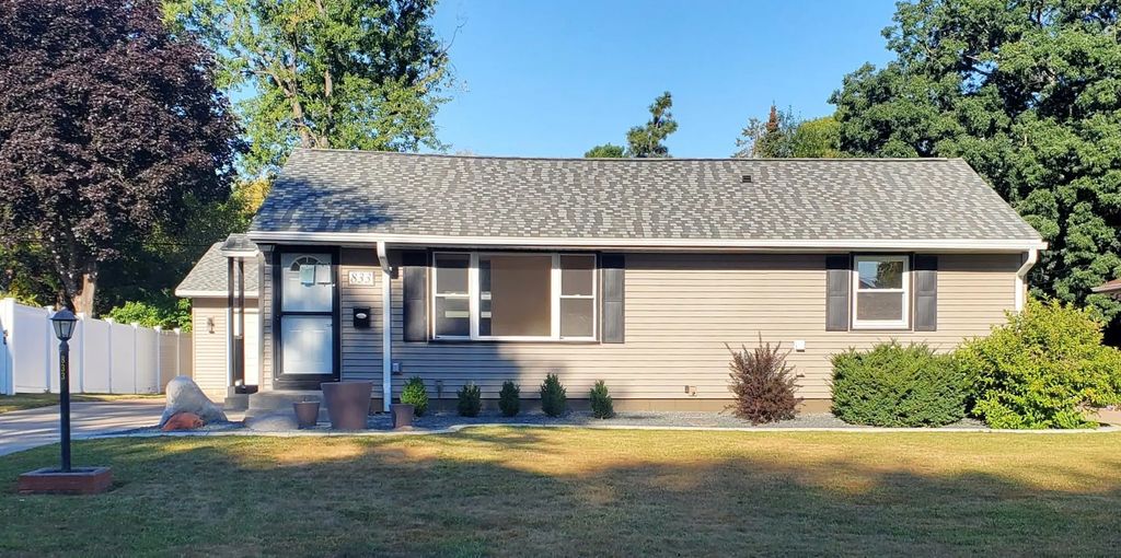 833 24th Avenue N, South Saint Paul