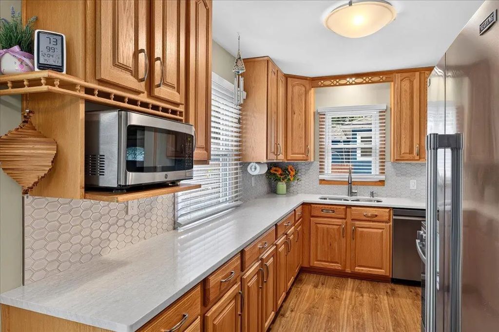 8805 Club Road, Saint Louis Park
