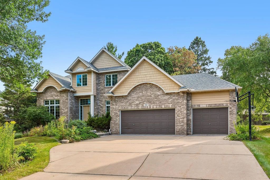 1182 97th Lane Nw, Coon Rapids