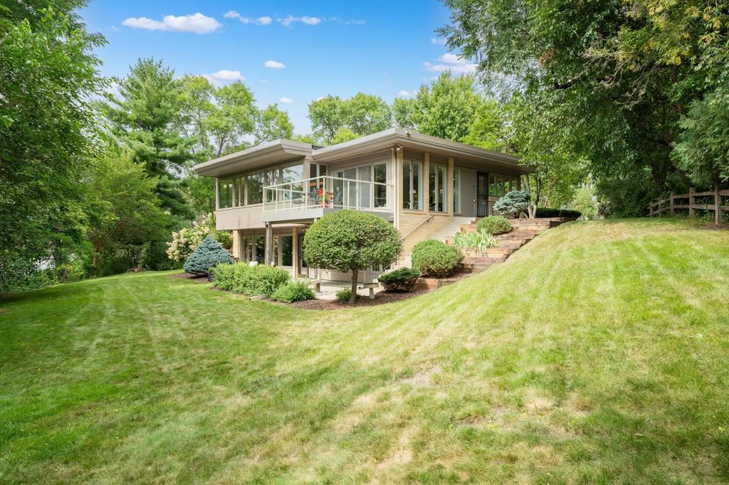 214 14th Street Ne, Rochester