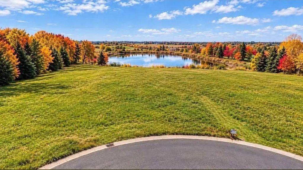 Xxx Soeffker Circle, Arlington