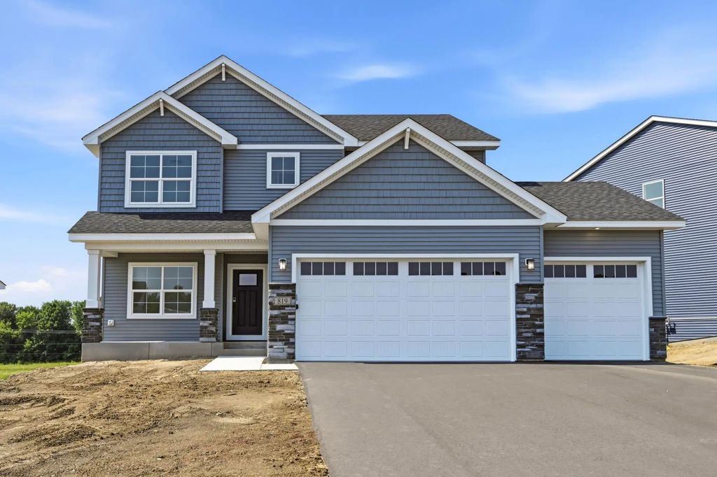 819 Walnut Grove Lane, Hanover
