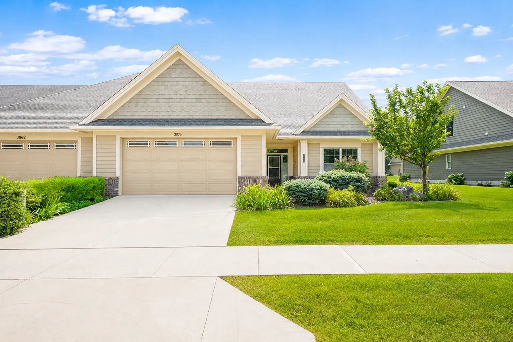 3876 Berkshire Road Sw, Rochester