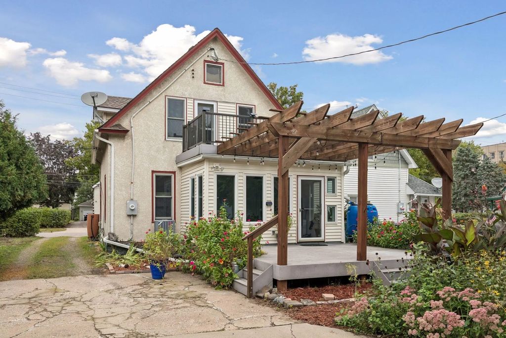 30 22nd Avenue Ne, Minneapolis