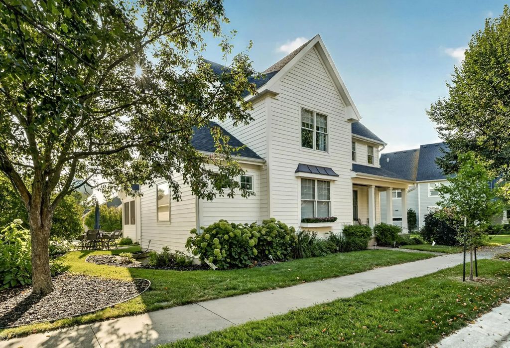 1210 Grey Fox Avenue Sw, Rochester