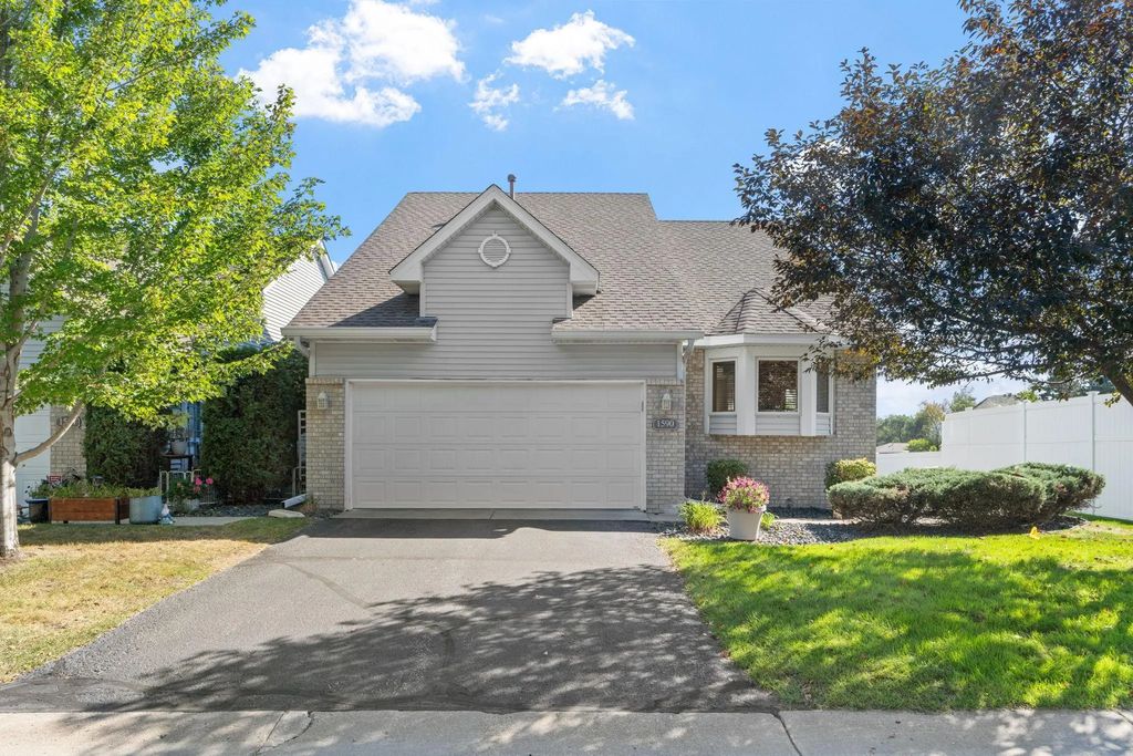 1590 126th Lane Nw, Coon Rapids