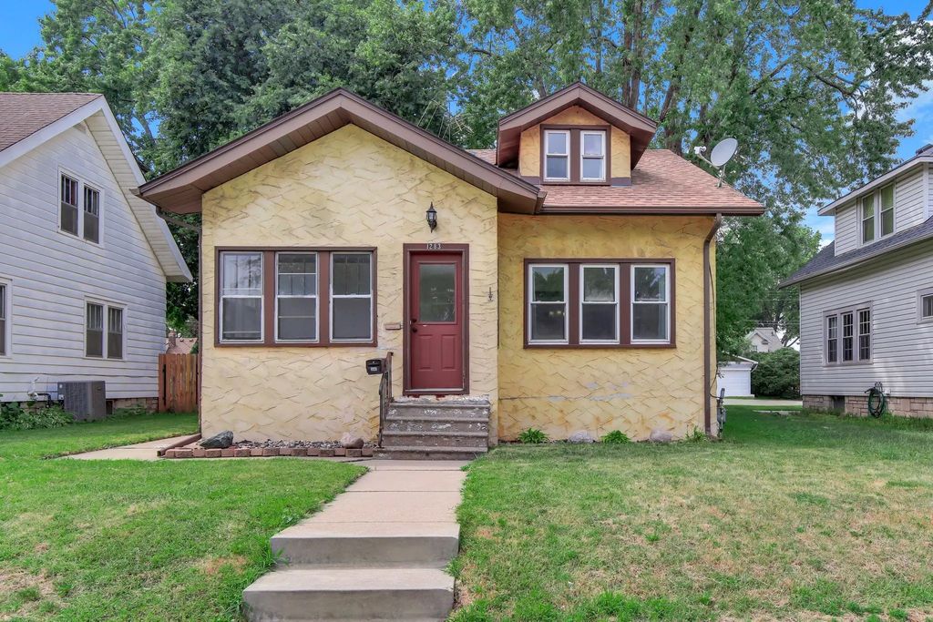1283 Rice Street, Saint Paul