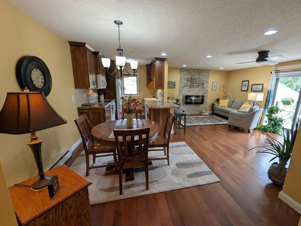 1825 Perlich Avenue 207, Red Wing