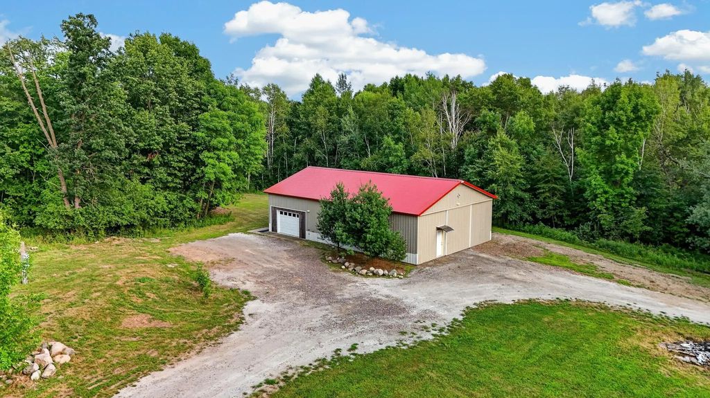 13990 Greenwood Trail, Pine City