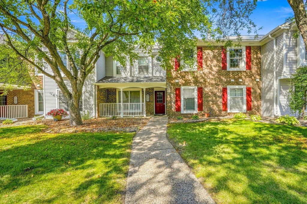10943 Quebec Avenue S, Bloomington