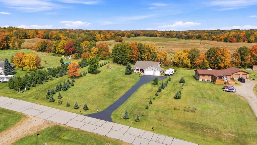 30860 Carefree Lane, Detroit Lakes