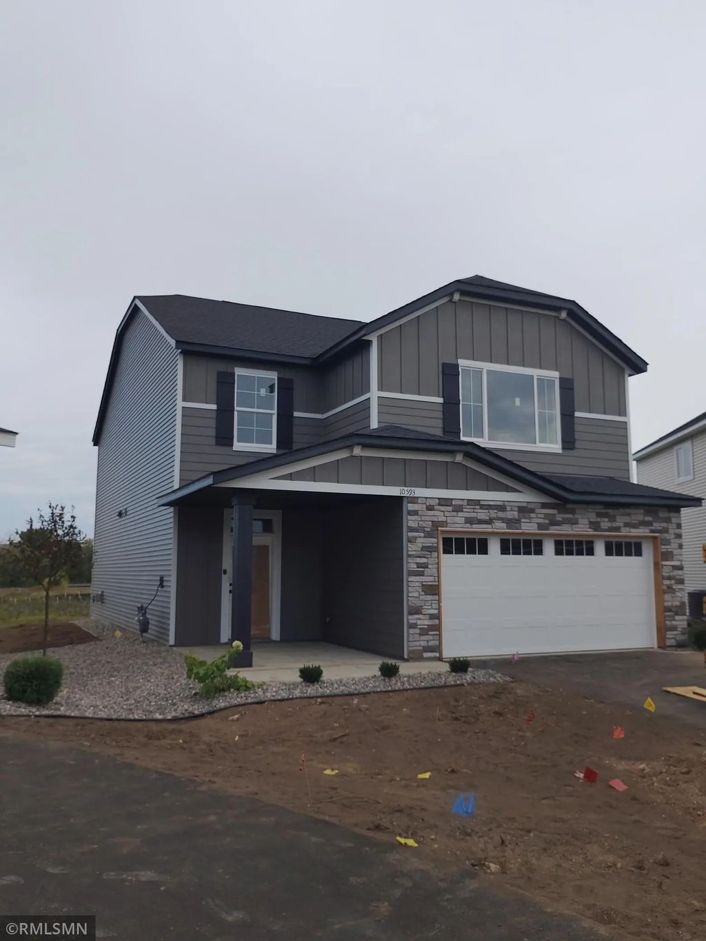 10593 Goodview Avenue S, Cottage Grove