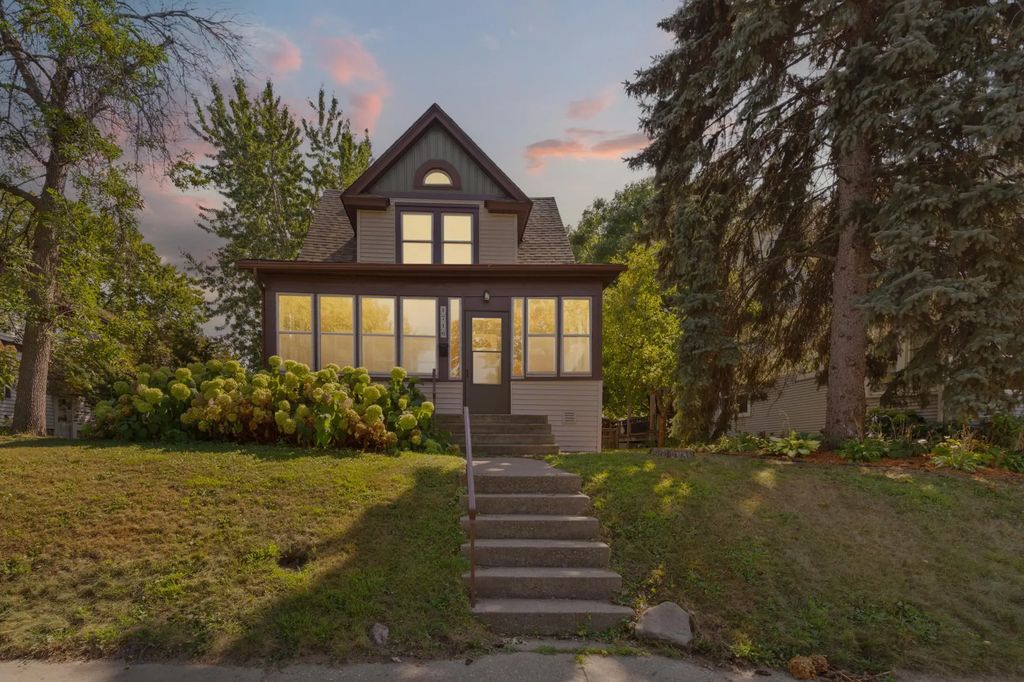 1716 Iglehart Avenue, Saint Paul
