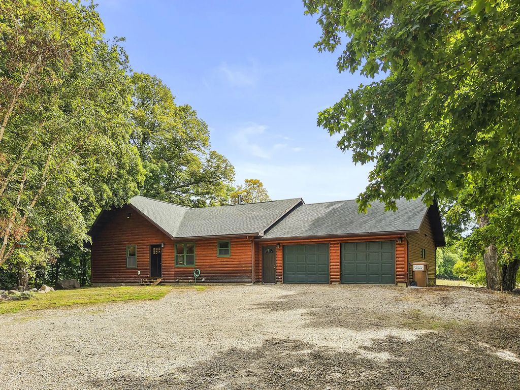 28904 Tee Lake Road, Vergas