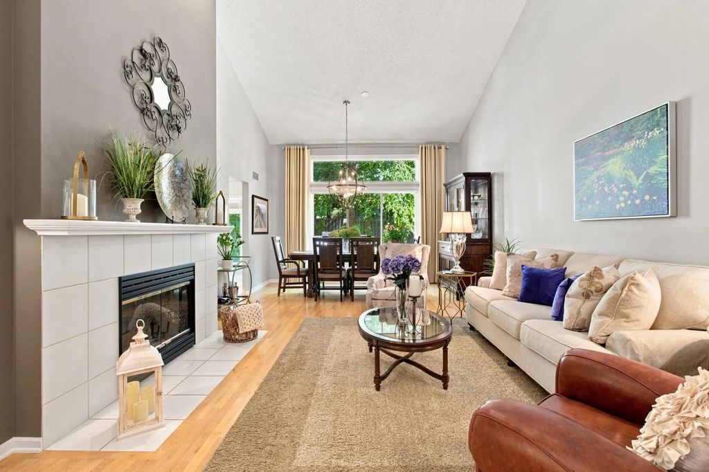 6287 Sequoia Circle, Eden Prairie