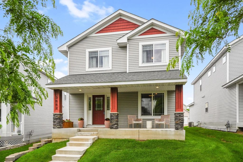 3062 Walden Drive, Chaska
