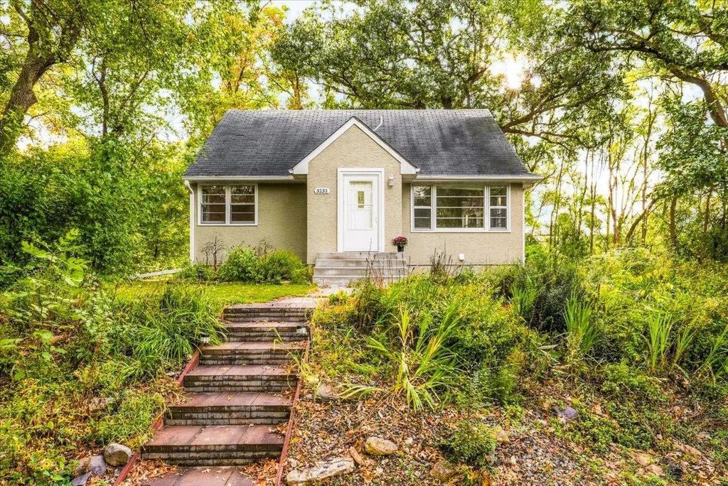 3232 Karth Road, White Bear Lake