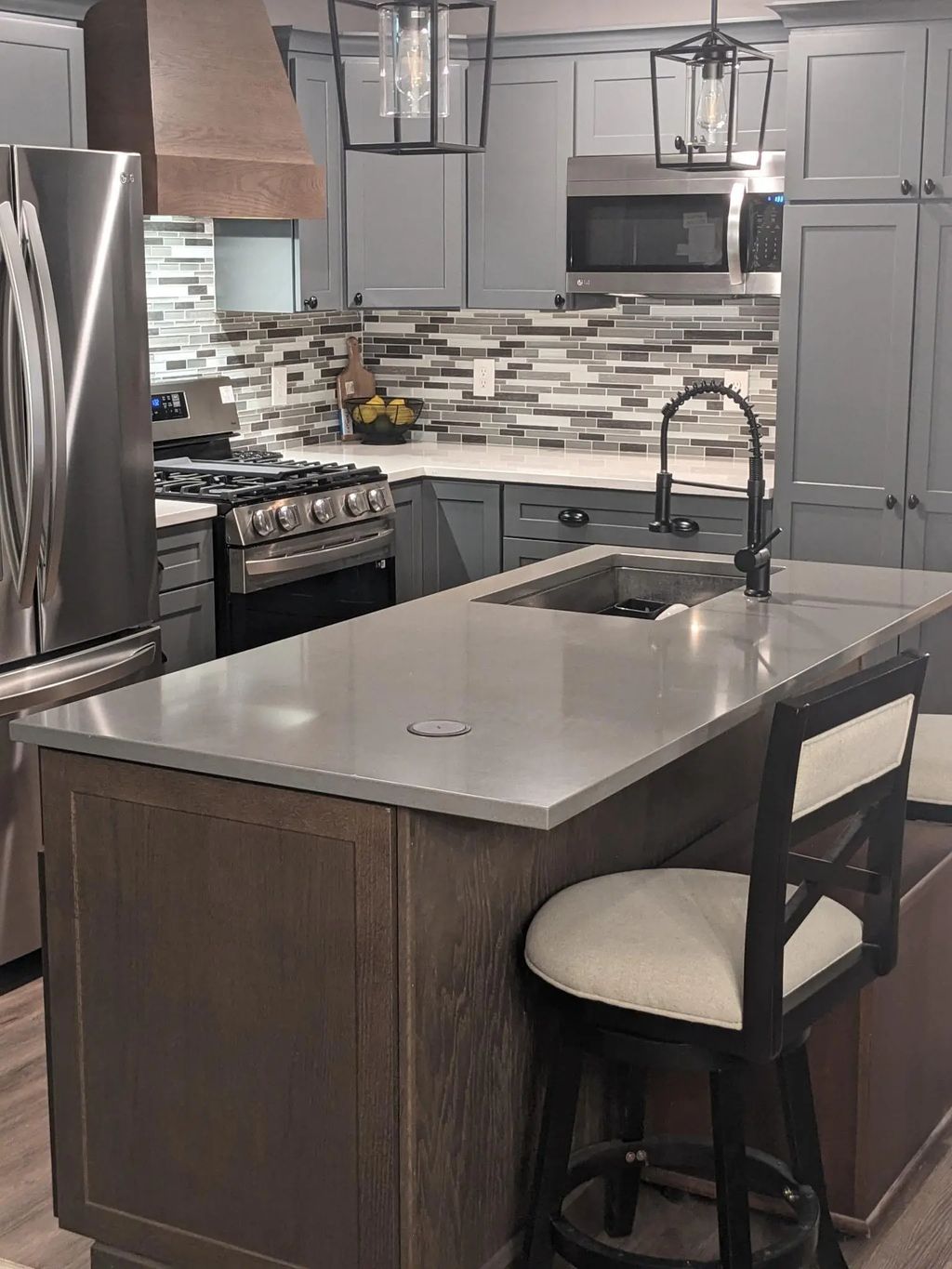 12603 Sherwood Place, Minnetonka