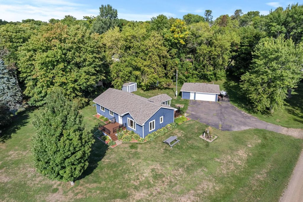 24049 385th Avenue, Aitkin