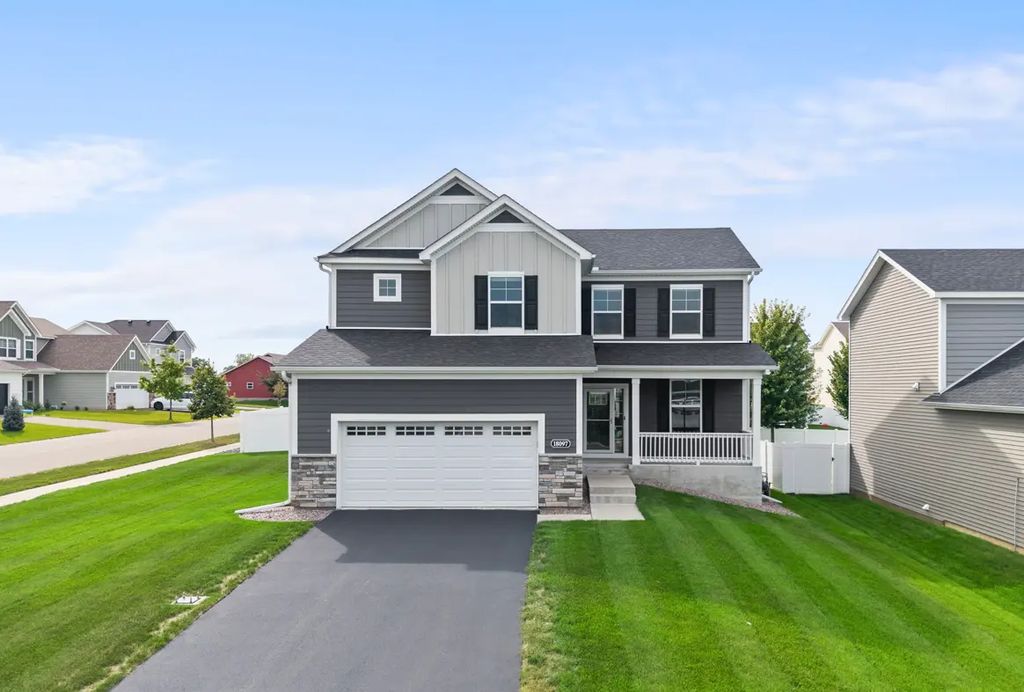 18097 Hartlin Avenue, Lakeville
